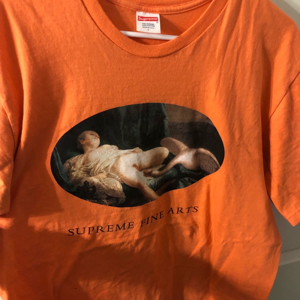Supreme t shirt